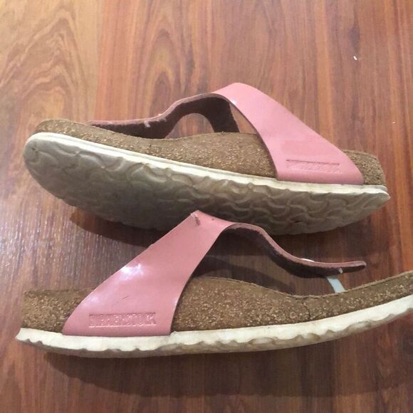 Birkenstock pink Gizeh Sandals, size 8 AS IS - Picture 2 of 7